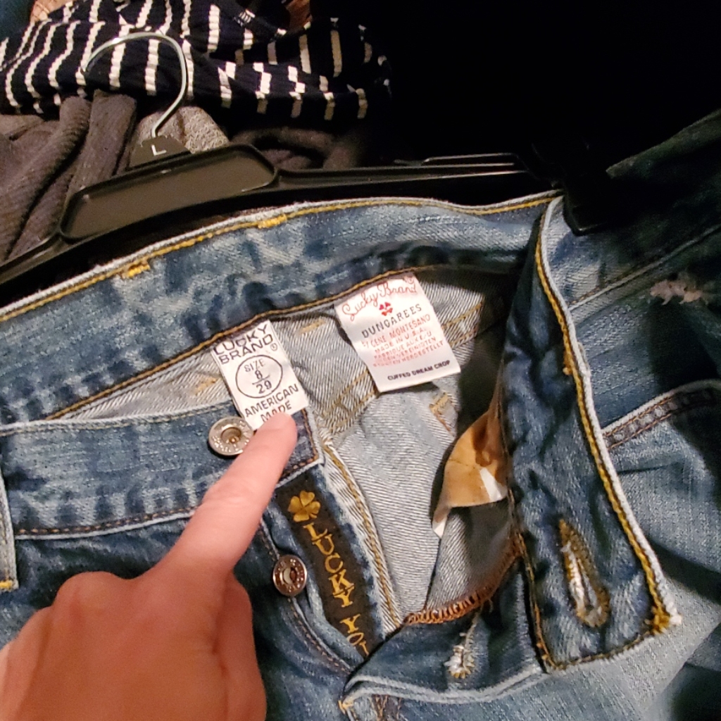 Lucky Brand Cuffed Denim Cropped Jeans Size 829 Lucky Brand Cuffed Denim Cropped Jeans Size 829